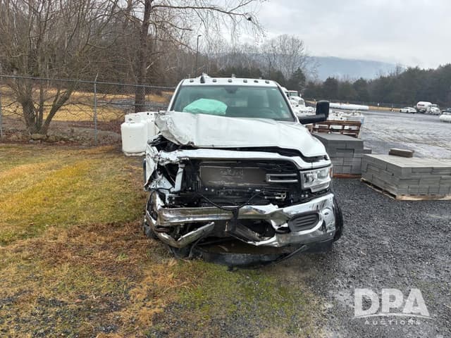 Image of Dodge Ram 5500 equipment image 1