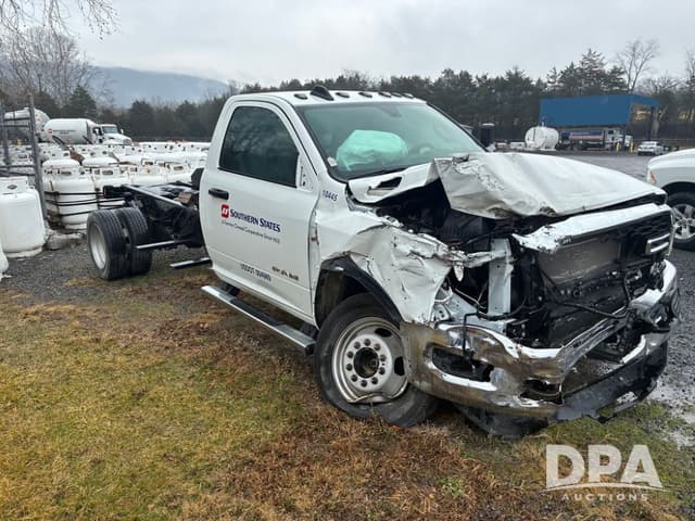 Image of Dodge Ram 5500 equipment image 2