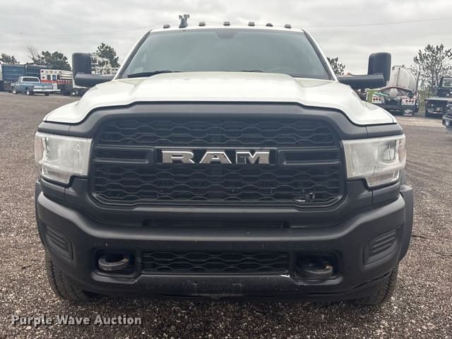 Image of Dodge Ram 5500 equipment image 1
