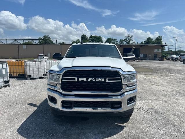 Image of Dodge Ram 2500 equipment image 1