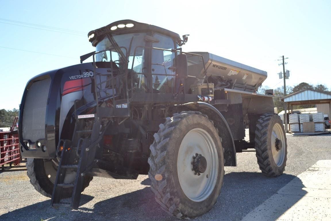 2022 RBR Enterprise Vector 390 Equipment Image0