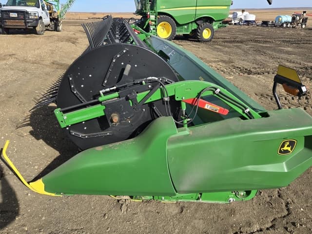 Image of John Deere RD35F equipment image 2