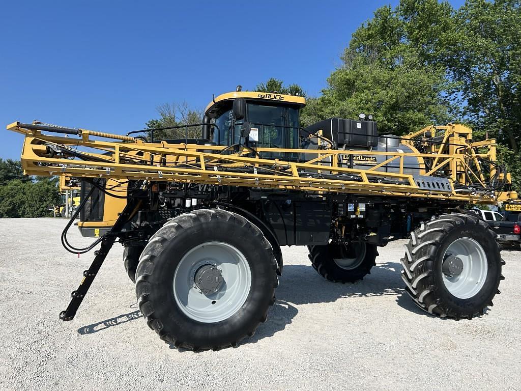 Image of RoGator RG1100C Primary image