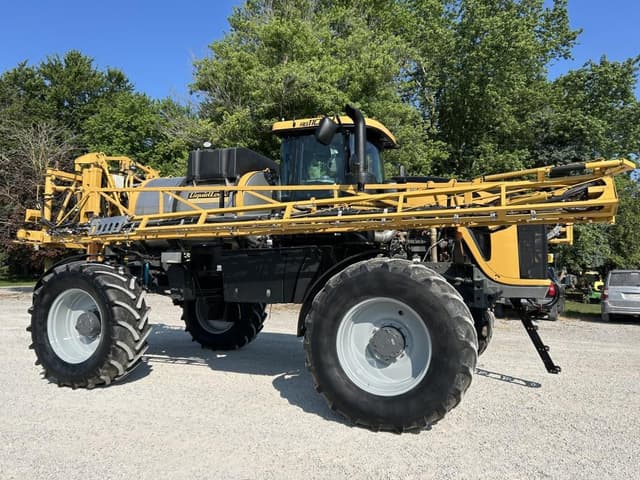 Image of RoGator RG1100C equipment image 1