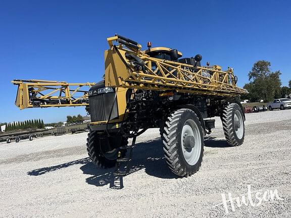 Image of RoGator RG1300C equipment image 2