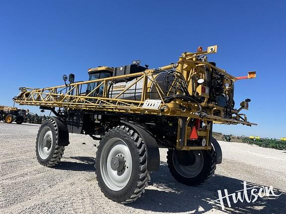 Image of RoGator RG1300C equipment image 4