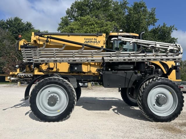Image of RoGator RG1300C equipment image 3