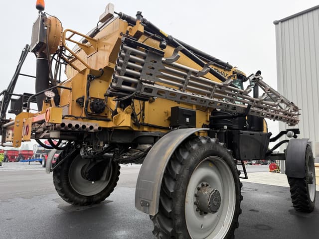 Image of RoGator RG1300C equipment image 2