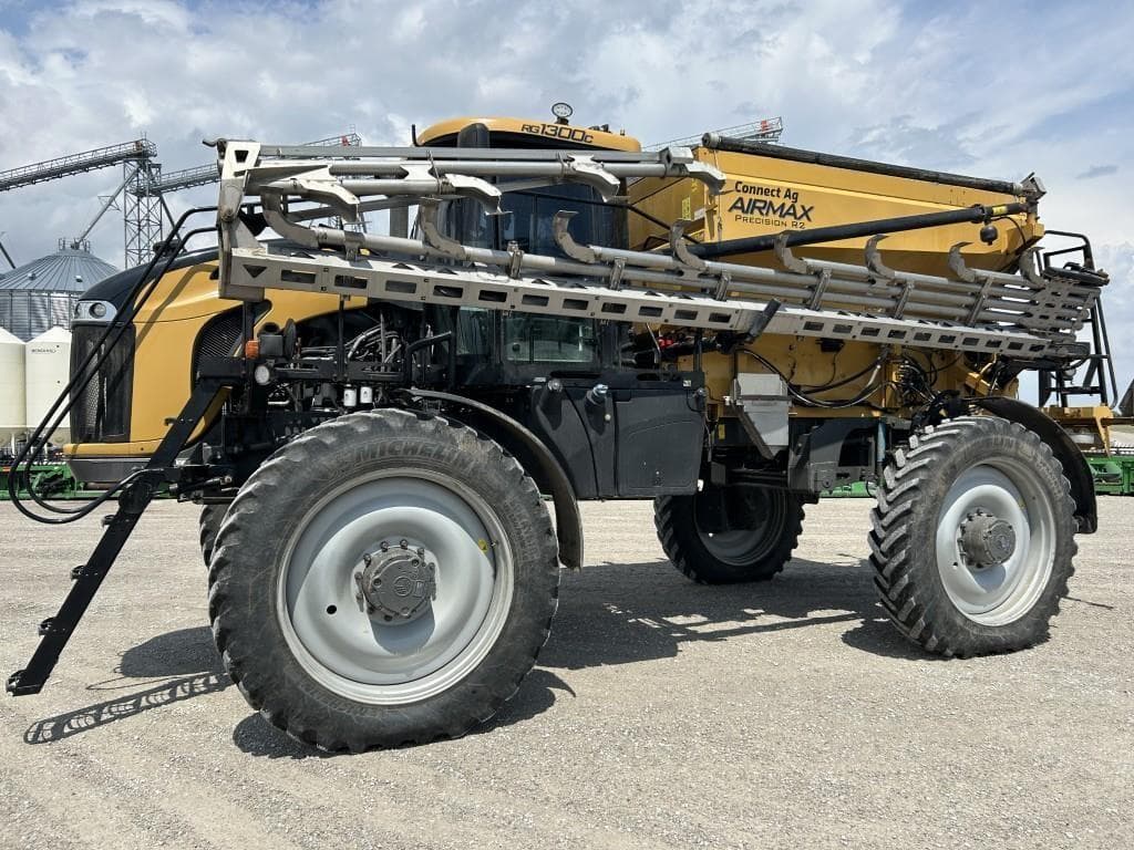 Image of RoGator RG1300C Primary image