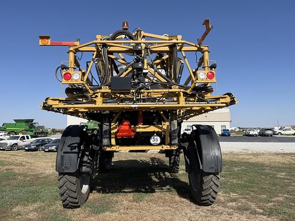 Image of RoGator RG1300C equipment image 4