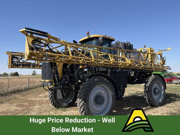 2022 RoGator RG1300C Equipment Image0