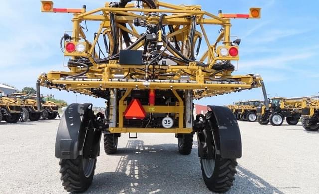 Image of RoGator RG1300C equipment image 3