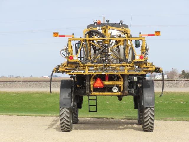Image of RoGator RG1300C equipment image 3