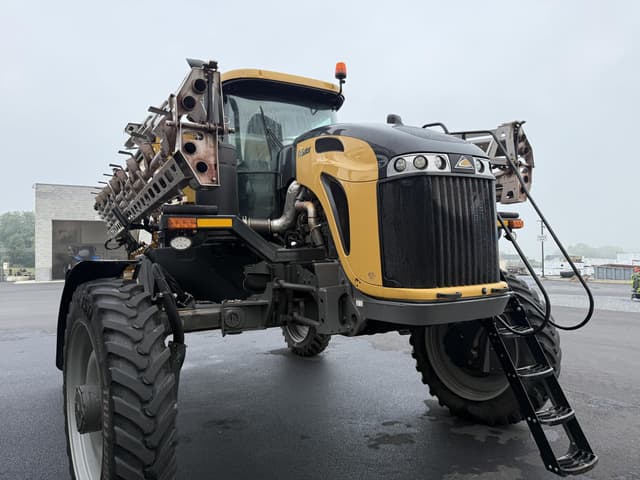 Image of RoGator RG1300C equipment image 1