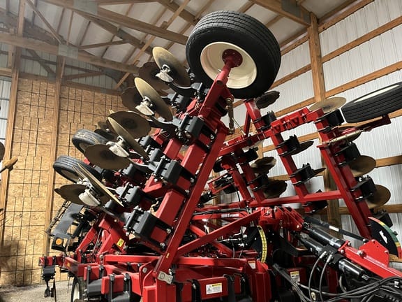2022 Salford 5200 Equipment Image0