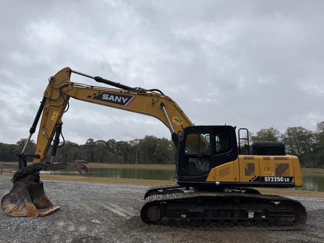 Image of SANY SY225C LC equipment image 2