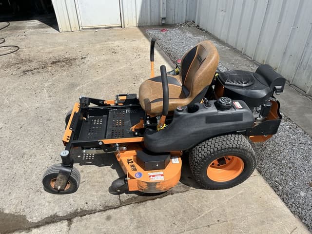 Image of Scag Liberty-Z equipment image 2