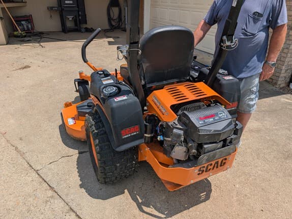 Image of Scag STCII-61V-26FT-EFI equipment image 2