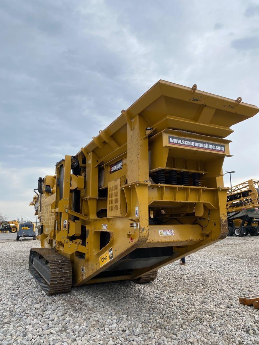 2022 Screen Machine 4043T Equipment Image0