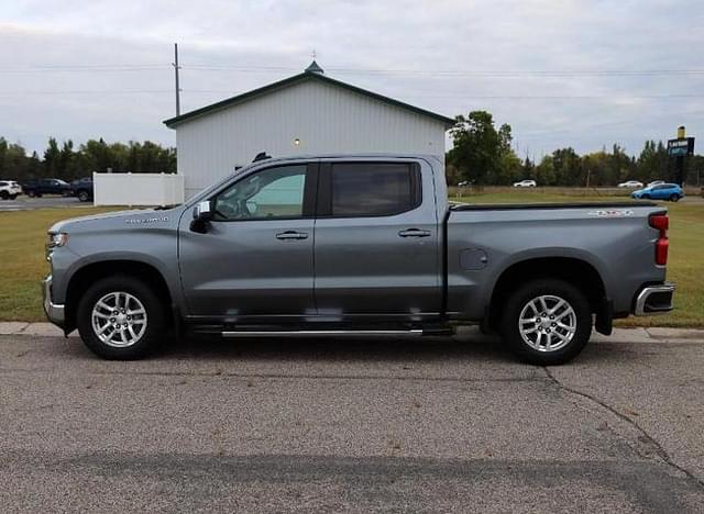 Image of Chevrolet Silverado equipment image 2