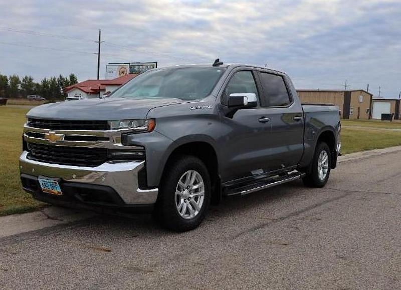 Image of Chevrolet Silverado Primary image