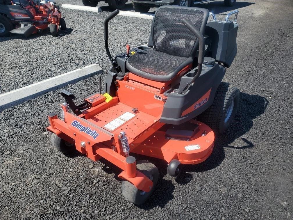 2022 Simplicity Courier Equipment Image0