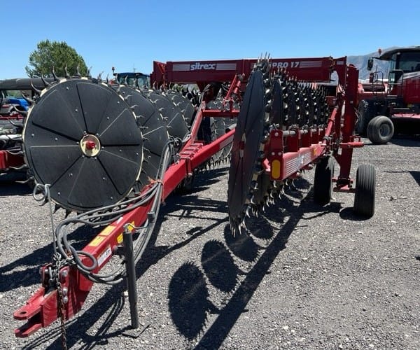 2022 Sitrex Pro 17 Equipment Image0