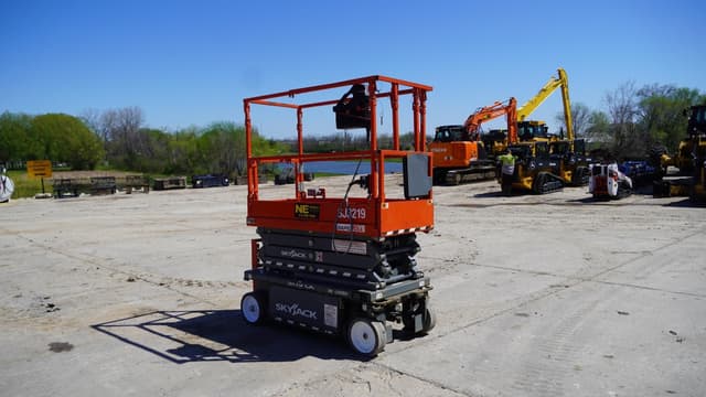 Image of Sky Jack SJIII3219 equipment image 3