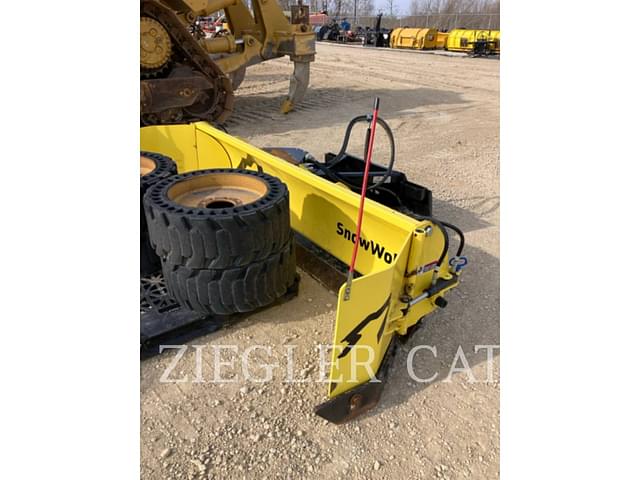 Image of Snow Wolf QuattroPlow equipment image 4