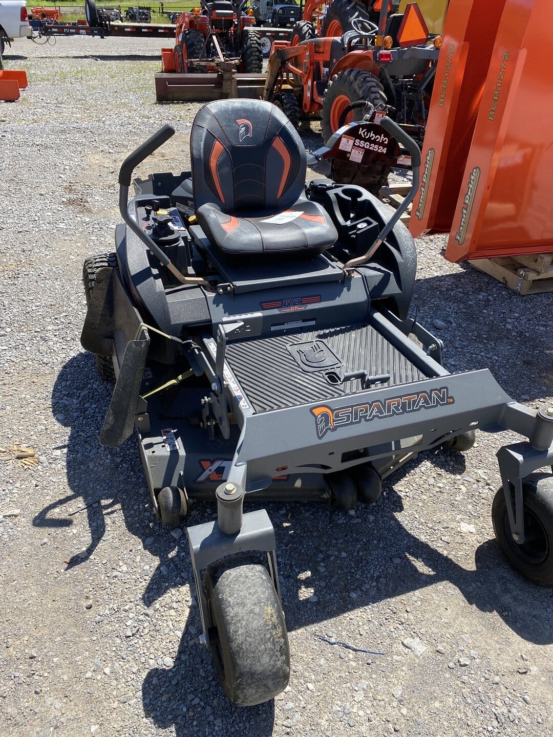 2022 Spartan RZ Equipment Image0