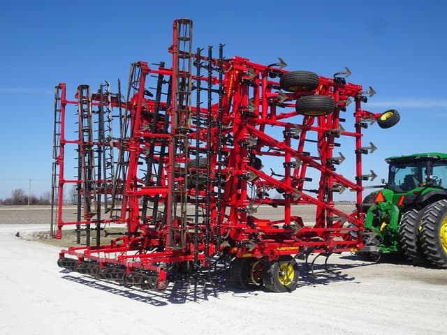 Image of Sunflower 5056 equipment image 2