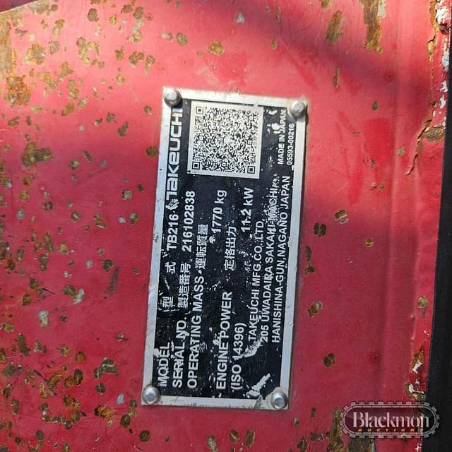 Image of Takeuchi TB216 equipment image 4
