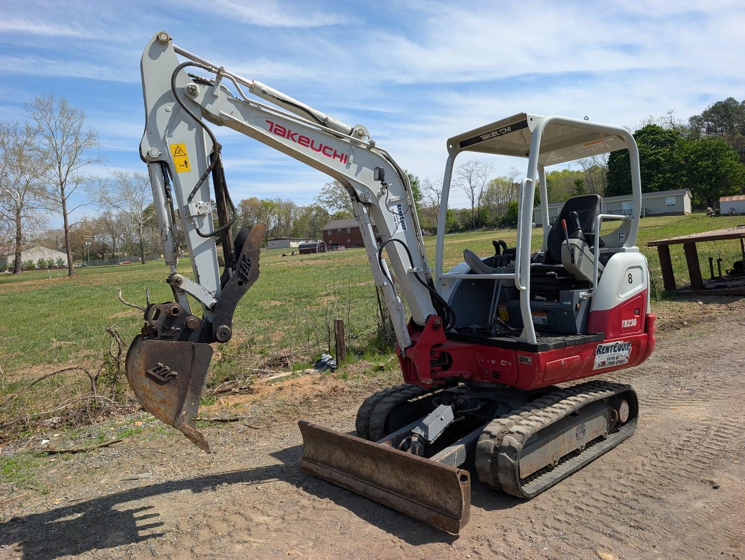2022 Takeuchi TB230 Equipment Image0
