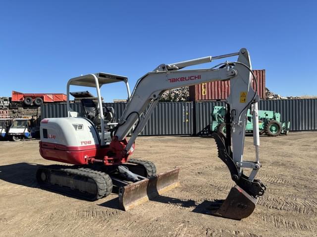 Image of Takeuchi TB240 equipment image 1