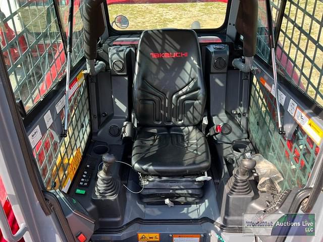 Thumbnail image Takeuchi TL10V2 18