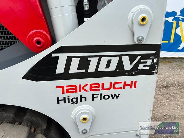 Thumbnail image Takeuchi TL10V2 37