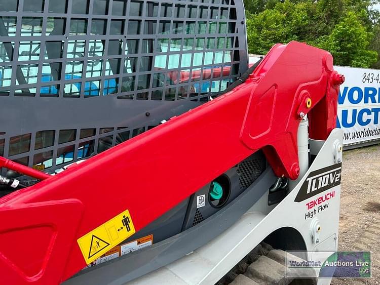 Main image Takeuchi TL10V2 40