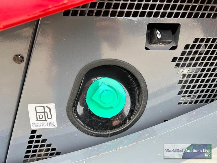 Main image Takeuchi TL10V2 41