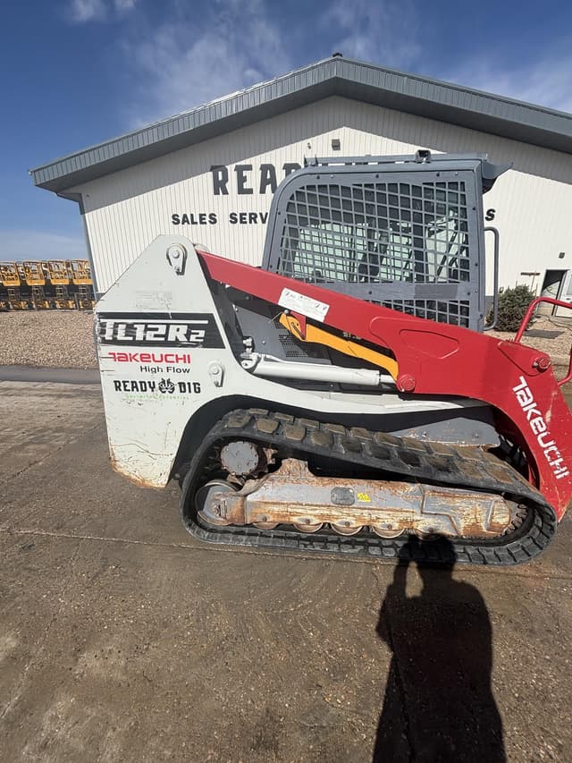 Image of Takeuchi TL12R2 equipment image 2