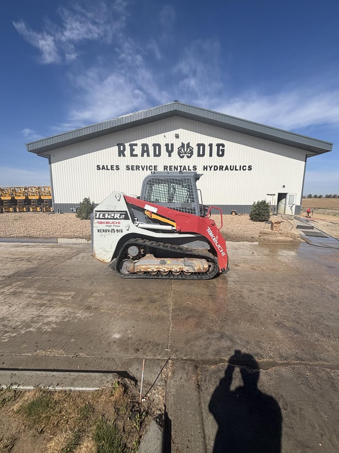 Image of Takeuchi TL12R2 Primary image