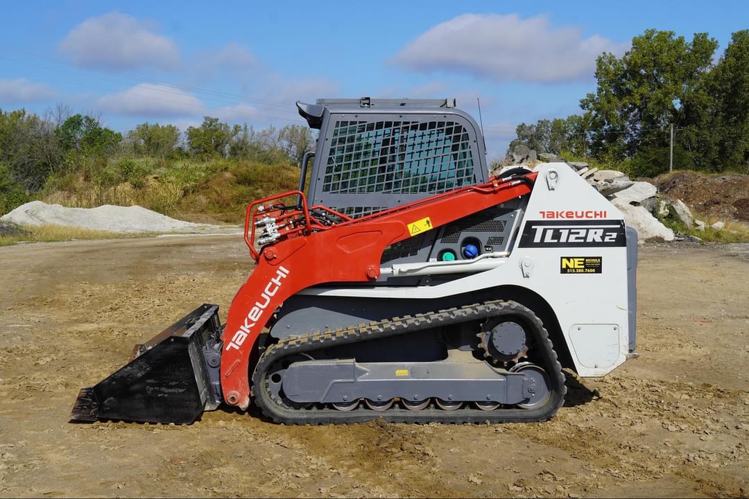 Image of Takeuchi TL12R2 Primary image