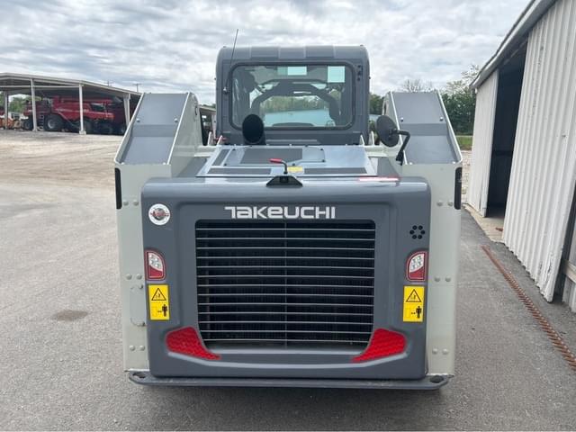 Image of Takeuchi TL12R2 equipment image 3