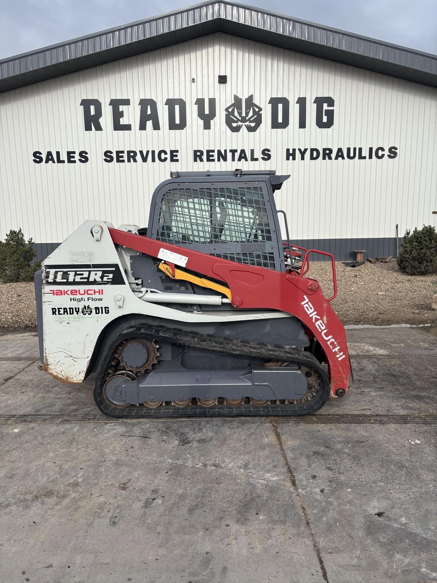 2022 Takeuchi TL12R2 Equipment Image0