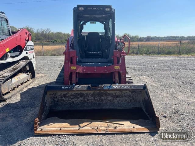 Image of Takeuchi TL12V2 equipment image 2