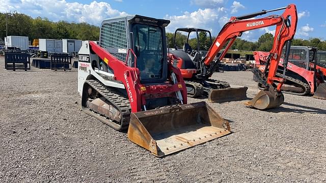 Image of Takeuchi TL8R2 equipment image 2