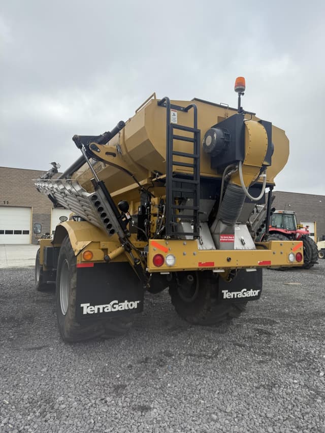 Image of Terra-Gator TG8400C equipment image 3