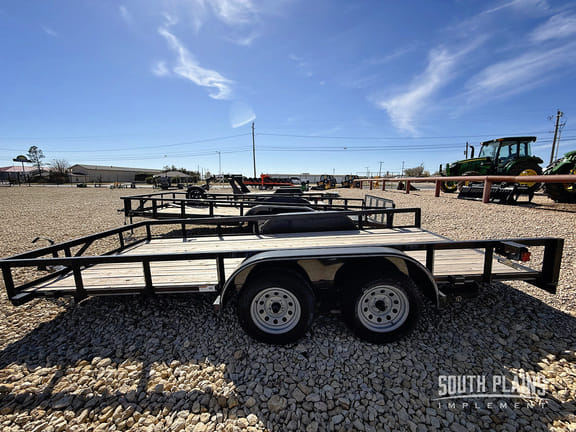 2022 Texas Bragg 16LA Equipment Image0