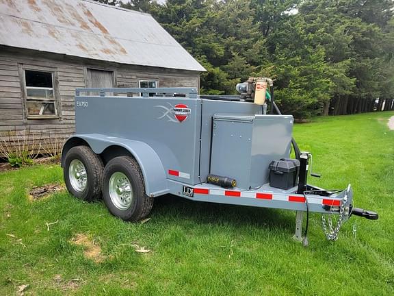 Image of Thunder Creek EV750 equipment image 1
