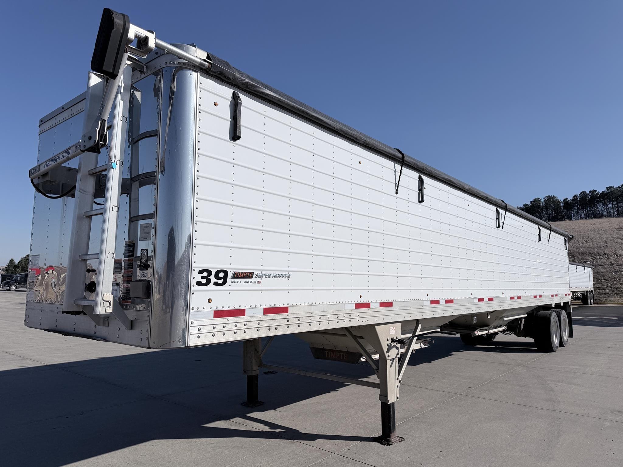 2022 Timpte Super Hopper Equipment Image0