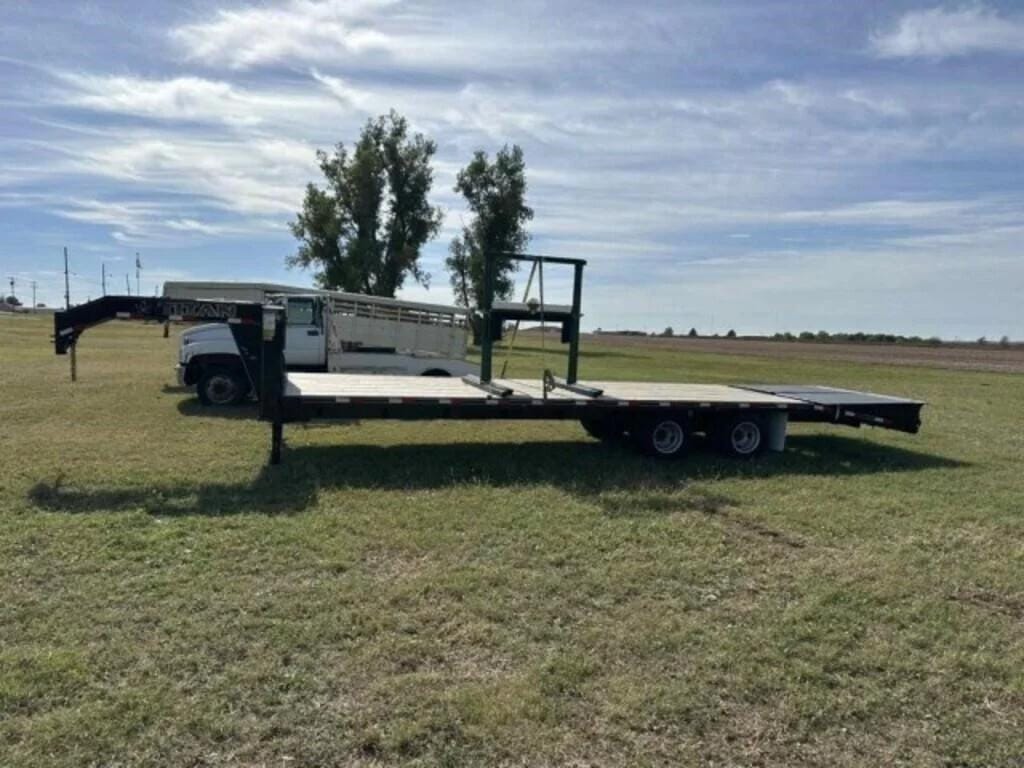 2022 Titan NF7795 Equipment Image0